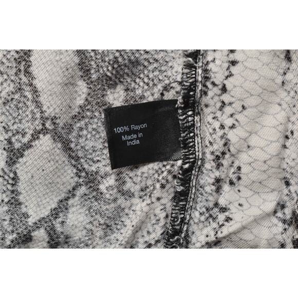 Lane Bryant Plus Size 18/20 Snake Print Tassel Tie Blouse Top Long Sleeve - Picture 8 of 8